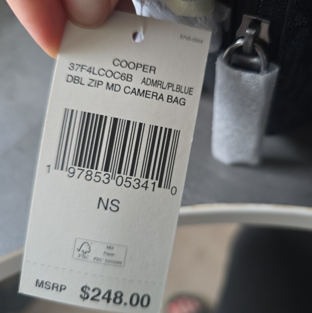 Michael Kors Cooper Bag NWT - Picture 3 of 5
